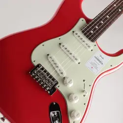 II STRATOCASTER/MODENA RED/R