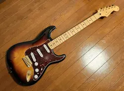 FENDER MEXICO DELUXE PLAYER STRATOCASTER (2010)