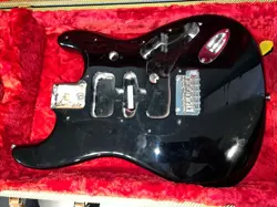 2005 FENDER AMERICAN STANDARD STRATOCASTER ALDER BODY BLACK - HARDWARE INCLUDED