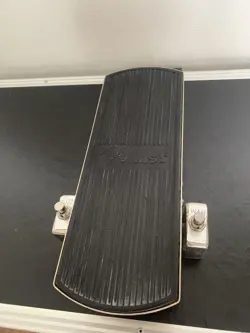 FENDER FUZZ-WAH GUITAR EFFECTOR WAH PEDAL NO.M179