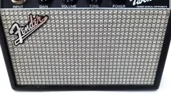 VINTAGE MT-10 FENDER MINI TWIN BATTERY POWERED AMP 1W