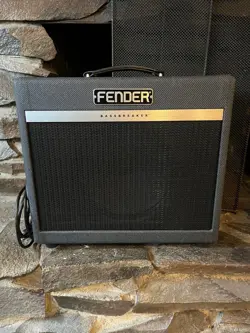 FENDER BASSBREAKER 15 COMBO TUBE AMPLIFIER 1X12 COMBO FOR GUITAR