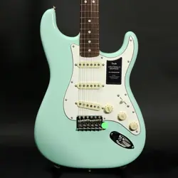 FENDER VINTERA II 70S STRATOCASTER ROSEWOOD FINGERBOARD SURF GREEN SN MX23082598