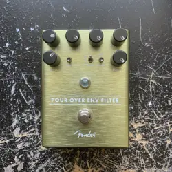 FENDER POUR OVER ENVELOPE FILTER GUITAR PEDAL