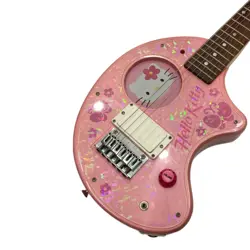 FENDER JAPAN ZO-3 HK HELLO KITTY GUITAR BUILT-IN MINI GUITAR PINK SANRIO