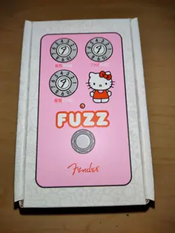 FENDER HELLO KITTY FUZZ PEDAL  NEW IN BOX 