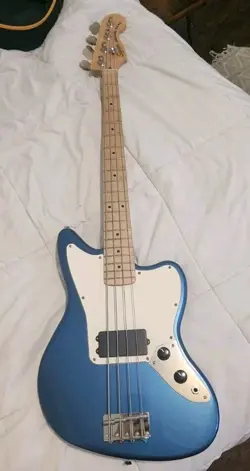 SQUIER BY FENDER JAGUAR BASS BLUE