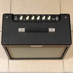 FENDER BLUES JUNIOR IV GUITAR AMP COMBO