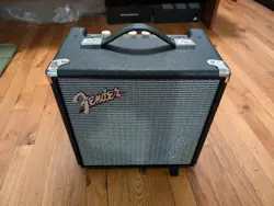 USED FENDER RUMBLE 15