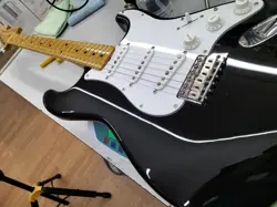 FENDER JAPAN ST68-TX USED 1 ELECTRIC GUITAR