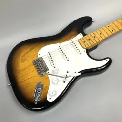 FENDER JAPAN ST54-120DMC 2TONE SUNBURST 2006-2008 USED ASH BODY W/SOFT CASE