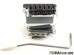 1997 USA FENDER CUSTOM SHOP CLASSIC STRAT TREMOLO + ARM STRATOCASTER STAINLESS