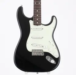USED FENDER / MADE IN JAPAN TRADITIONAL II 60S STRATO