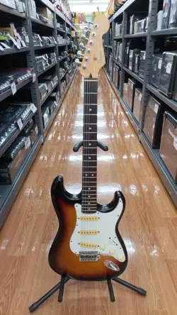FENDER ST-STD ELECTRIC