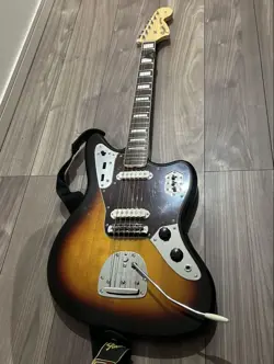 FENDER MIJ2023TRADITIONALLATE 60S JAGUAR