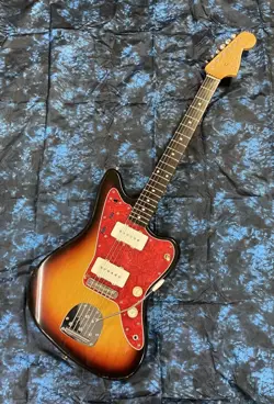 FENDER JAPAN JM66-80 3TS JAZZMASTER 3 TONE SUNBURST MADE IN JAPAN 1994-1995