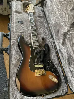 STRATOCASTER GUITAR JIM