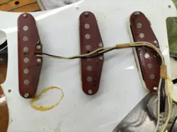 ST57-85 STRATOCASTER