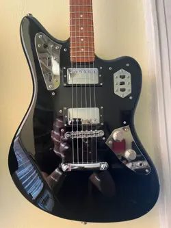 FENDER JAGUAR MIJ