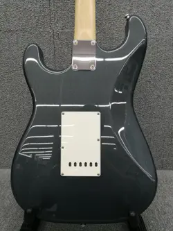 FENDER JAPAN HYBRID 68S STRAT CFM STRATOCASTER TYPE