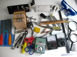 LOT OF TEISCO HARMONY FENDER GUITAR MAKER LUTHIER TOOLS FOR PROJECTS