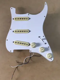 1996-1998 GENUINE FENDER