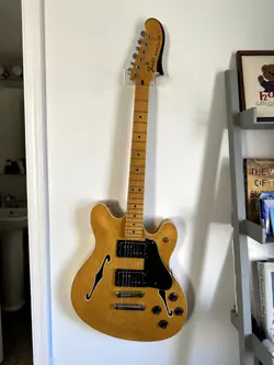 FENDER MODERN PLAYER STARCASTER NATURAL