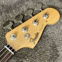 FENDER MIJ HERITAGE 60S JAZZ BASS - ALDER BODY, MAPLE NECK, USED
