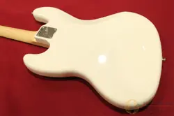 FENDER AMERICAN PERFORMER JAZZ BASS - TRADITIONAL STYLE, MADE IN USA, USED