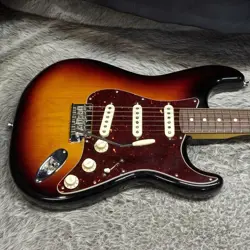 FENDER AMERICAN PROFESSIONAL II STRATOCASTER USED ALDER W/HARD CASE