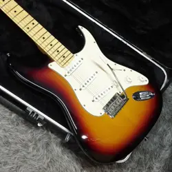 FENDER AMERICAN STANDARD STRATOCASTER MN USED ALDER 3-COLOR SUNBURST W/HARD CASE