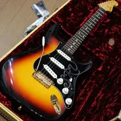 FENDER CUSTOM SHOP 60 STEVIE RAY VAUGHAN SIGNATURE STRATOCASTER NOS 3TS USA 2019