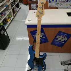 FENDER AMERICAN PERFORMER PRECISION BASS MN SATIN LPB LAKE PLACID BLUE USA 2023