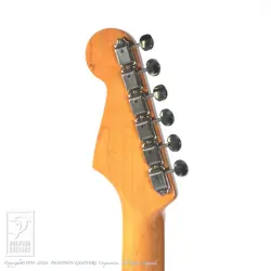 STRATOCASTER CURRENTLY