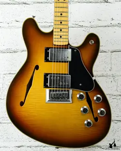 1975/76 FENDER