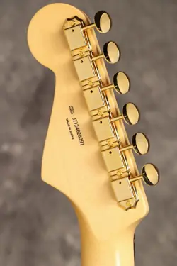 STRATOCASTER W/57-62