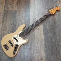 FENDER DELUXE JAZZ BASS V KAZUKI ARAI EDITION VINTAGE BLONDE (2022)
