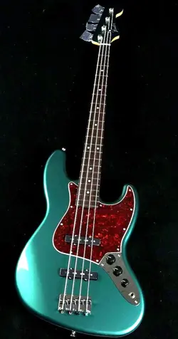FENDER MADE IN JAPAN HYBRID II JAZZ BASS SHERWOOD GREEN METALLIC FROM JAPAN