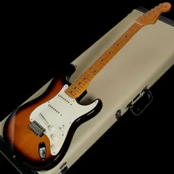 JOHNSON STRATOCASTER MF