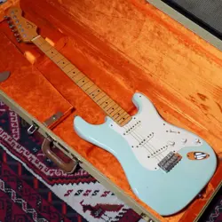 FENDER CUSTOM SHOP TBC 1957 STRATOCASTER CLOSET CLASSIC SONIC BLUE 2013