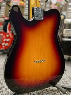 FENDER AMERICAN PROFESSIONAL II TELECASTER -3-COLOR SUNBURST / MAPLE- MADE