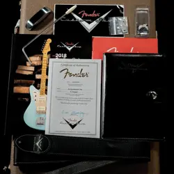 FENDER CUSTOM SHOP 1962 JAZZMASTER JOURNEYMAN RELIC SONIC BLUE 2018