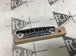 LOCKING BRIDGE CHROME