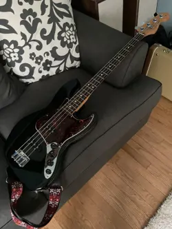 FENDER DELUXE ACTIVE JAZZ BASS 2003