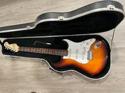 FENDER 40TH ANNIVERSARY AMERICAN STRATOCASTER