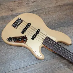 FENDER DELUXE JAZZ BASS V KAZUKI ARAI EDITION VINTAGE BLONDE SAFE DELIVERY FROM 