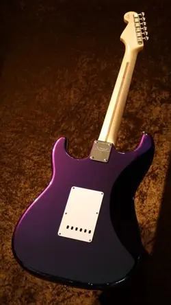 STRATOCASTER NOS FLIP