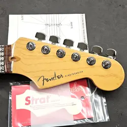 2000 FENDER AMERICAN DELUXE STRAT ROSEWOOD NECK USA STRATOCASTER ELECTRIC GUITAR