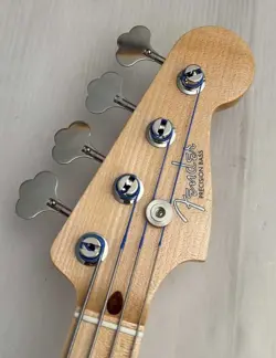 CUSTOM '57 PRECISION