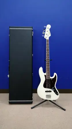1966 BASS JAZZ